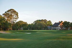 Long Cove 18th Approach